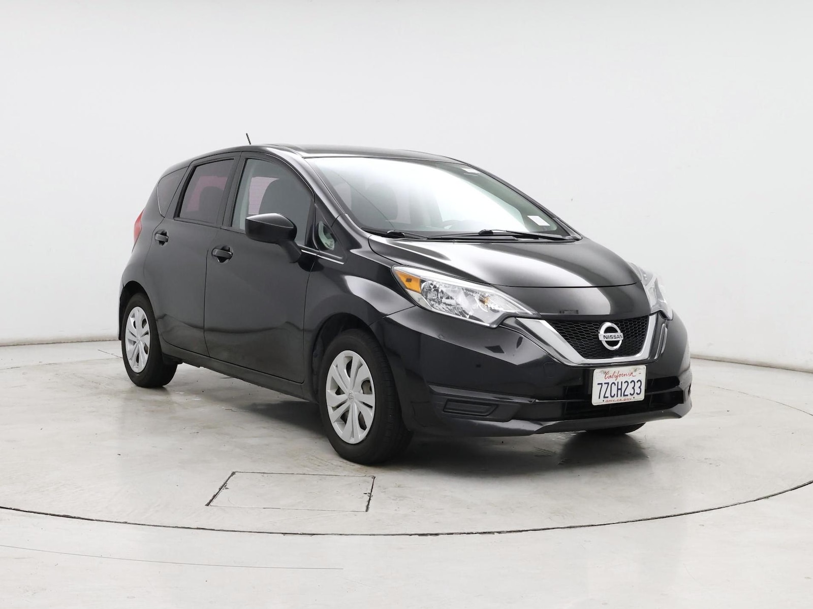nissan versa note 2018 3N1CE2CP8JL352396 image nissan versa note 2018 3N1CE2CP8JL352396 image